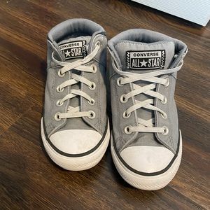 Converse Chucks size 2